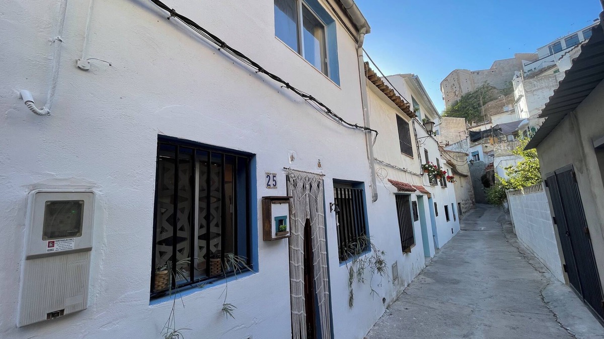 Chelva House | House with terrace and views. Brand new in the middle of nature