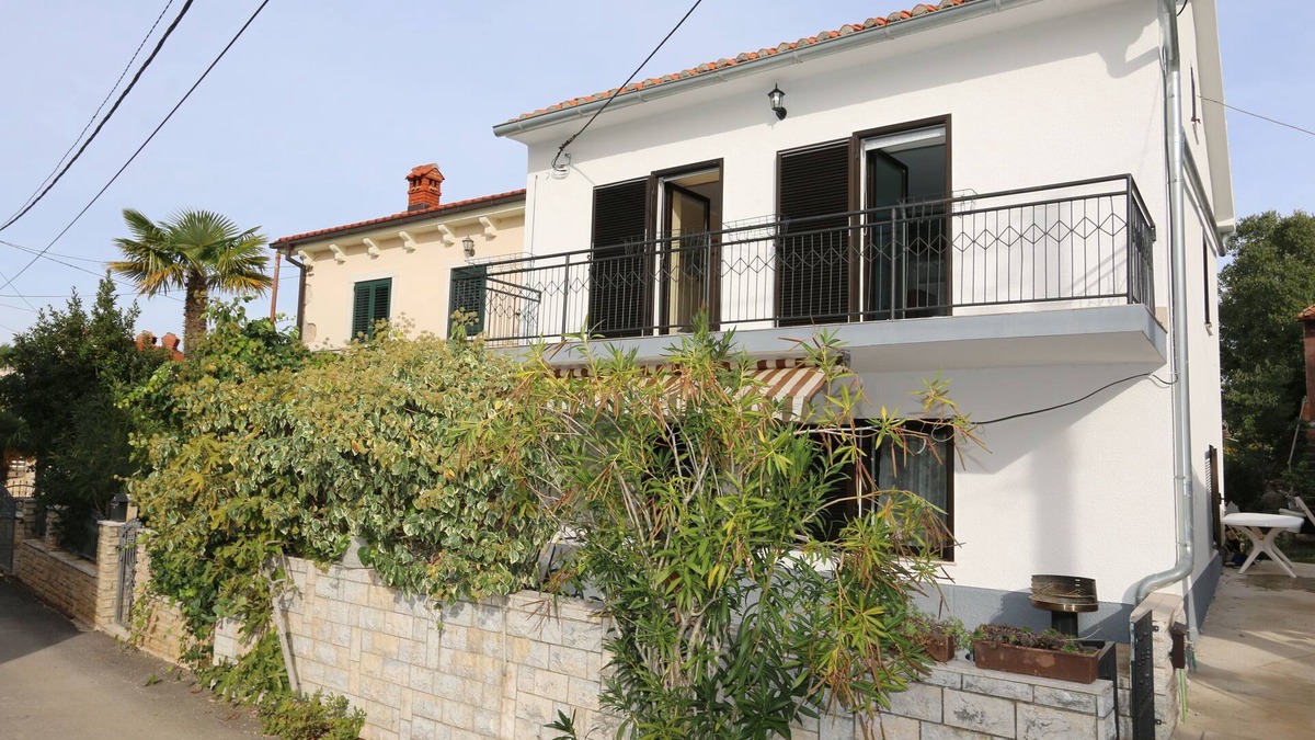 Klimno House | House Zbasnik (10016-K1) - Klimno - island Krk