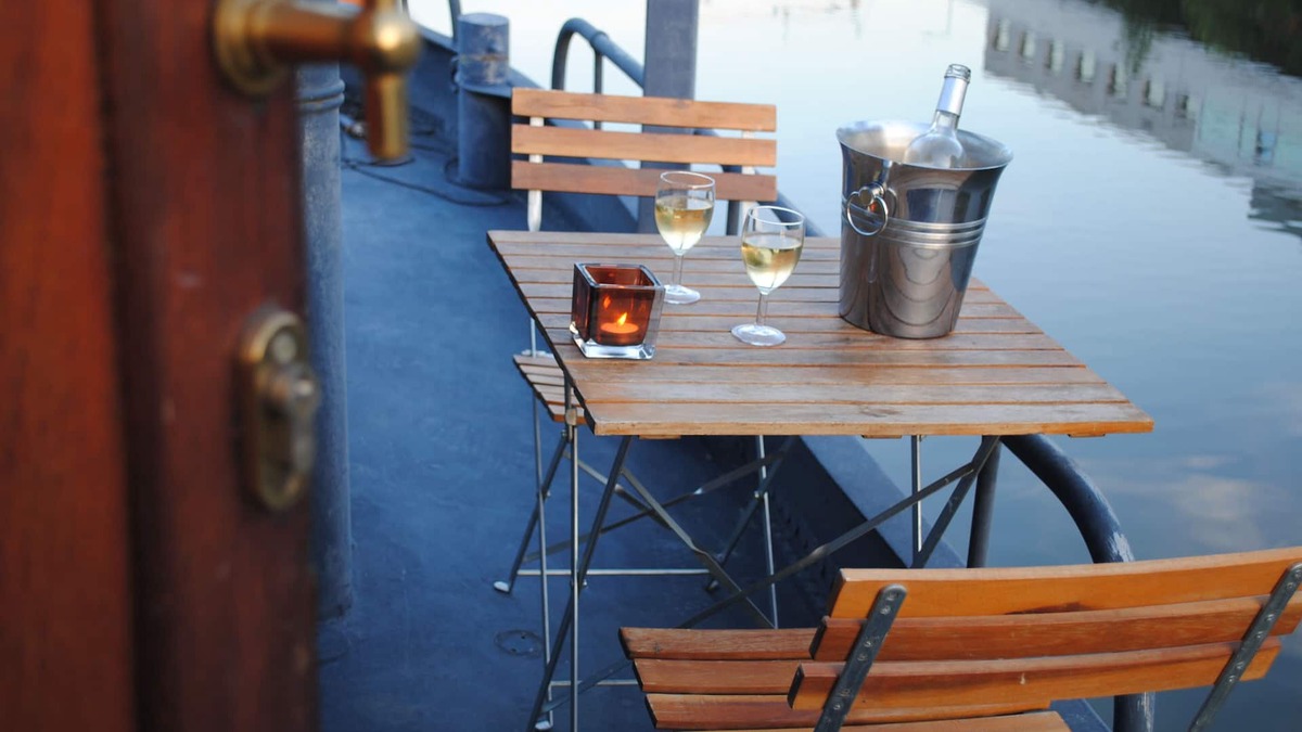 Muinkparkwijk Boat Rental | houseboat near city center