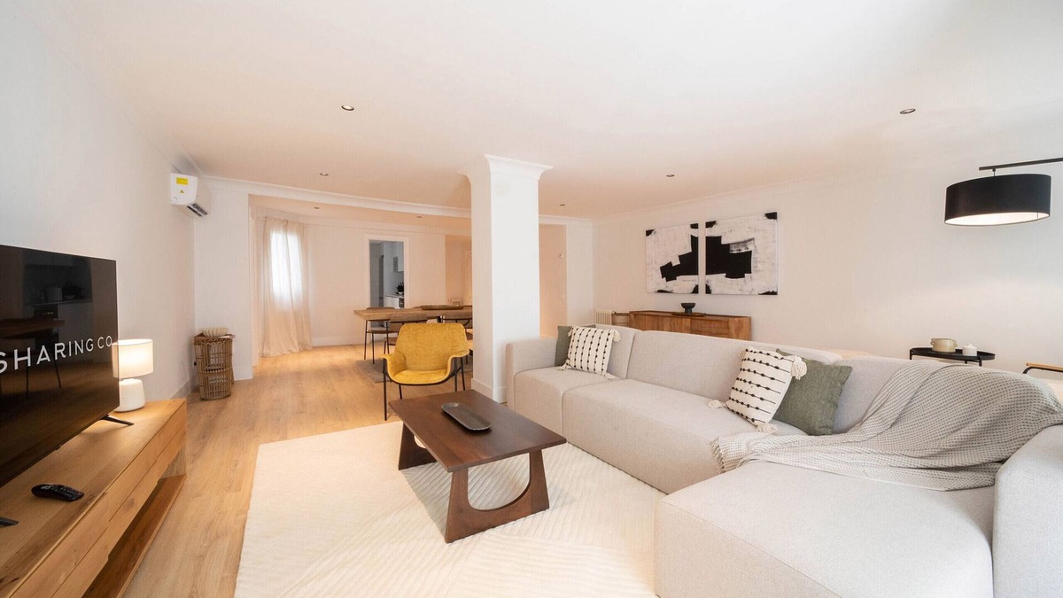 Nueva Espana Apartment | Housing Felix Boix I by Sharing Co