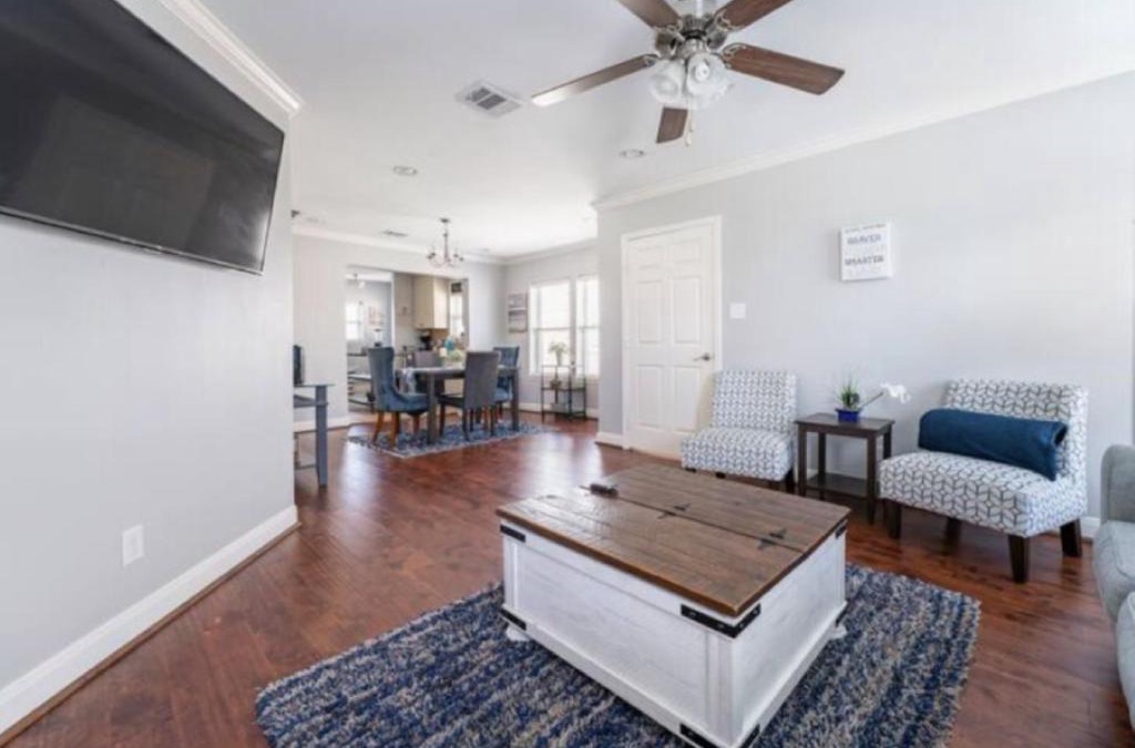 MacGregor Apartment | Houston's Cozy Abode