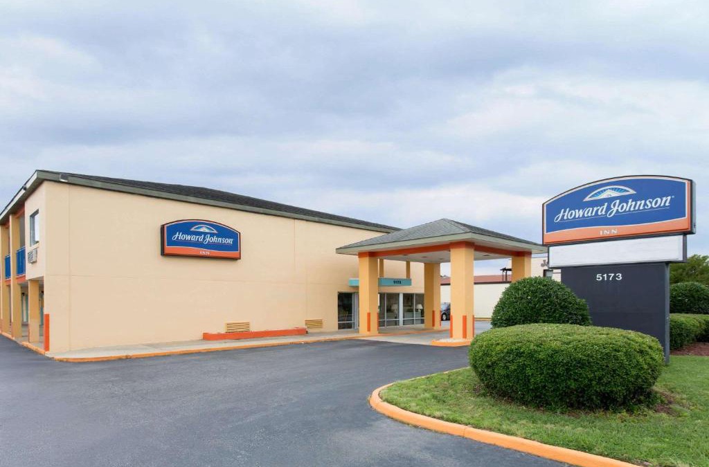 Northwest Hotel | Howard Johnson by Wyndham Virginia Beach