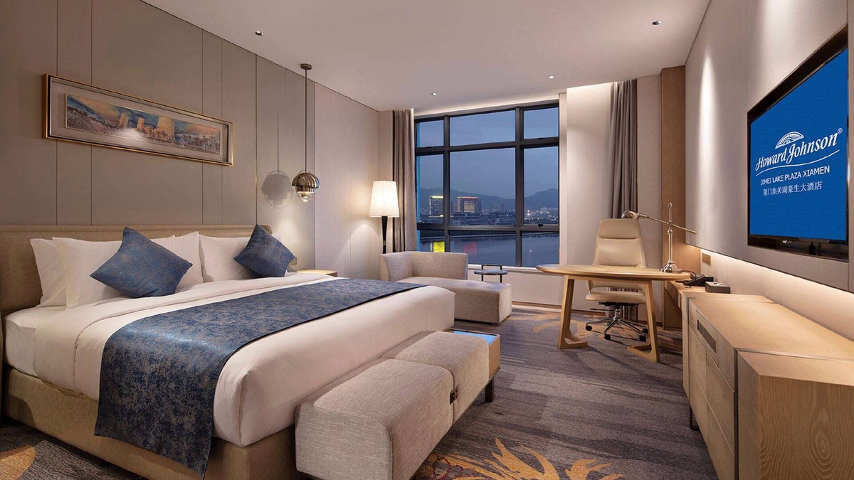 Jimei Hotel | Howard Johnson by Wyndham Jimei Lake Plaza Xiamen