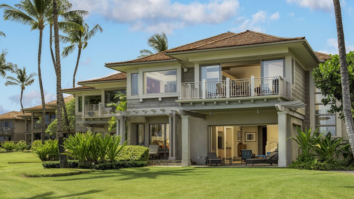 Kaupulehu House | Hualalai Palm Villa 126A - Perfect location along the15th Fairway!