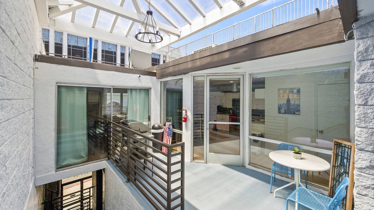 Cortez Hill Apartment | Huge Newly Renovated Suite At Downtown San Diego