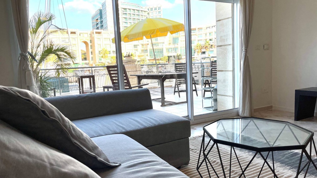 Herzliya Pituach Apartment | Huge patio apt in Herzlia