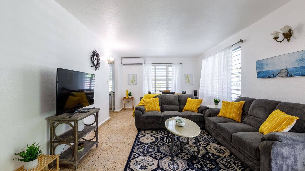 Mata de Platano House | Huge Porch House in Rainforest 15 min from Beach