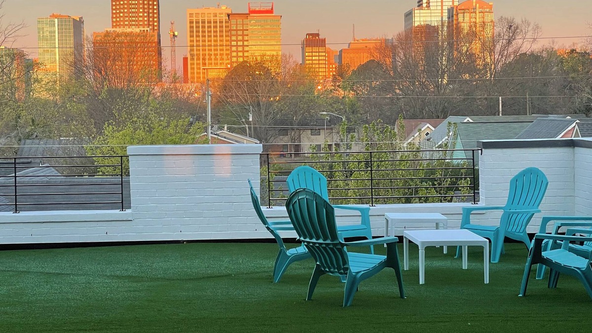 Downtown House | Huge Rooftop Turf Patio w/Stunning Skyline Views!