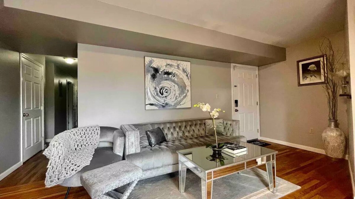 Newark House | Huge spacious 4 bedroom in Newarkn