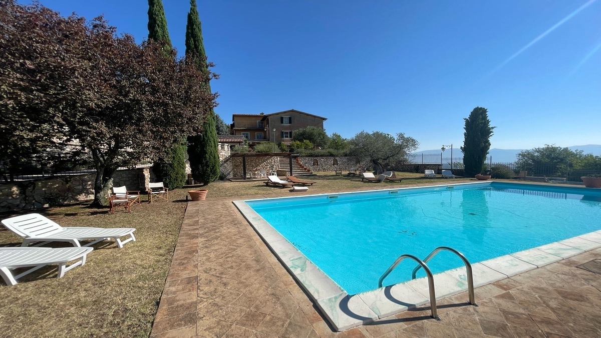 Baiano Villa | Huge villa with exclusive large lap pool, gardens + grounds