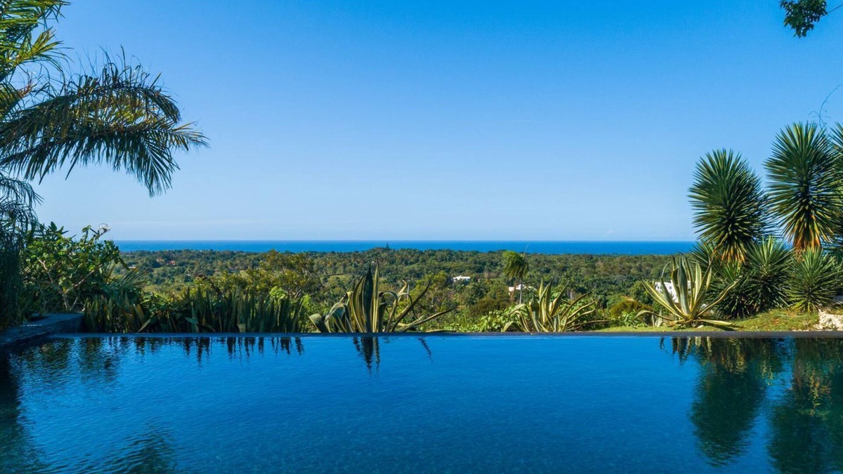 Cabarete Villa | Huge Waterfall-Pool Villa with Jet Tub & 180° Oceanview
