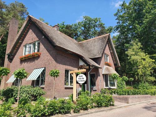 Hellendoorn House | Huize Villa Vos