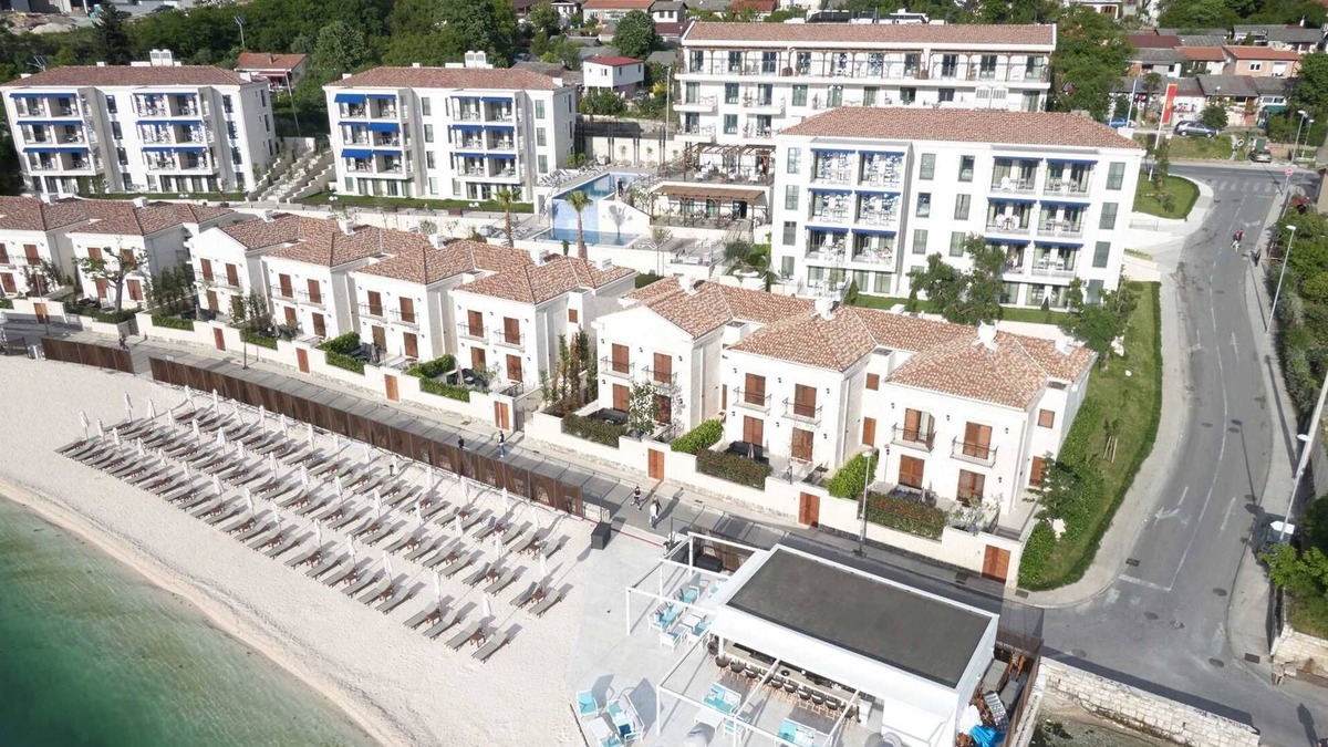 Dobrota Apartment | Huma Suite with Seaview