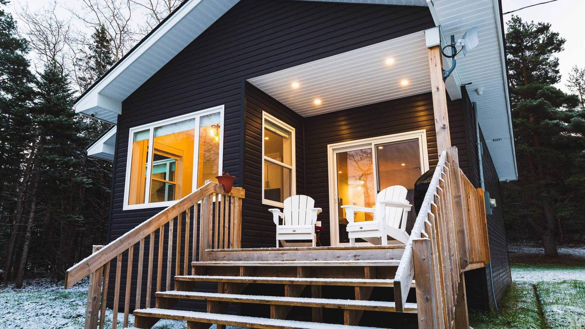 Pasadena House | Humber Valley Beachfront House