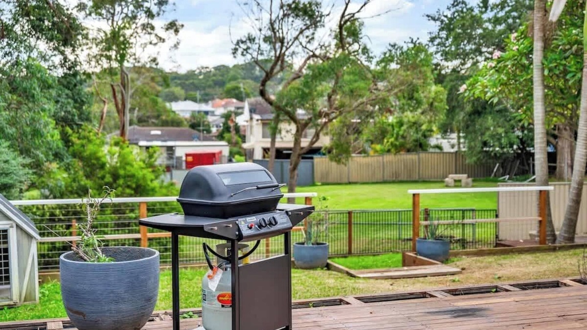 Charlestown House | Humble Abode Summary: