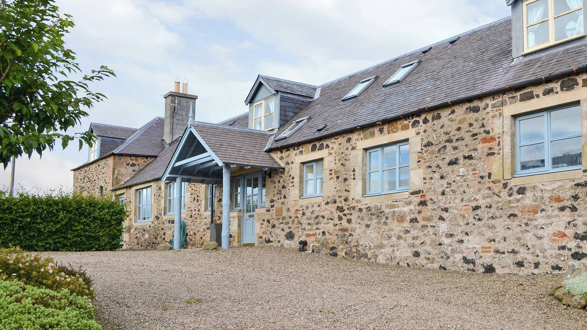 Kelso Cottage | Hume Orchard Steading