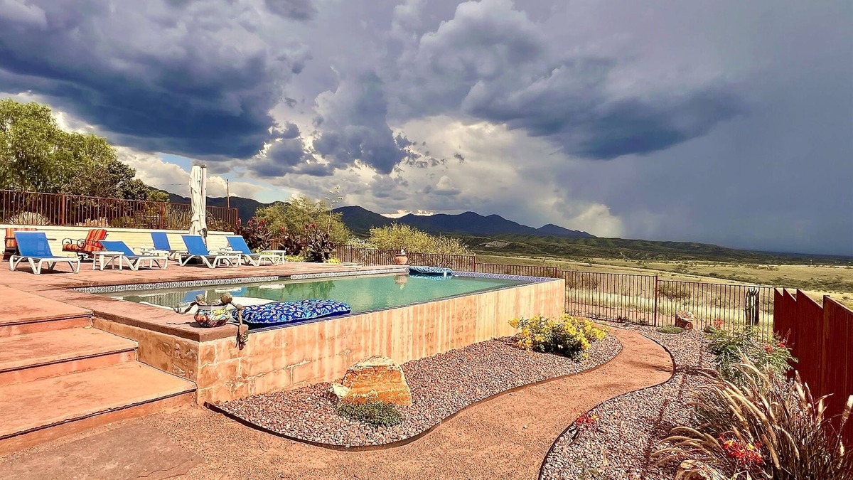 Nogales House | HummingBird Casita at Birdsong Retreat