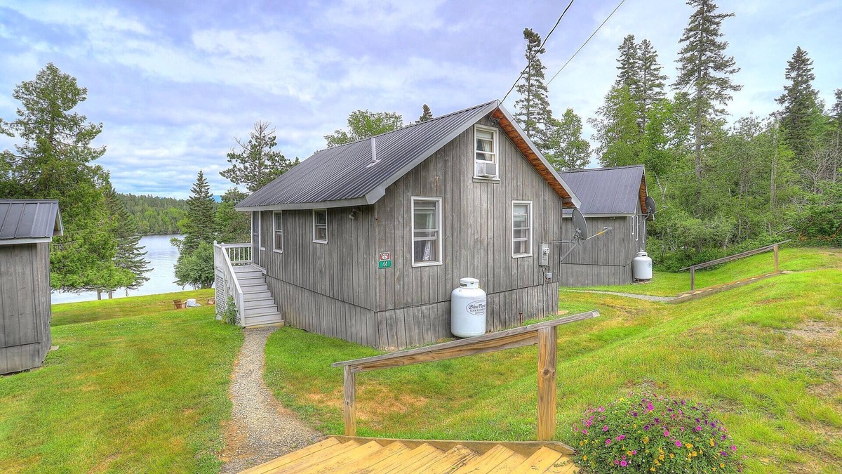 Rangeley Cabin | Hunter Cove Cabin #6 in the Hunter Cove Cabins Community