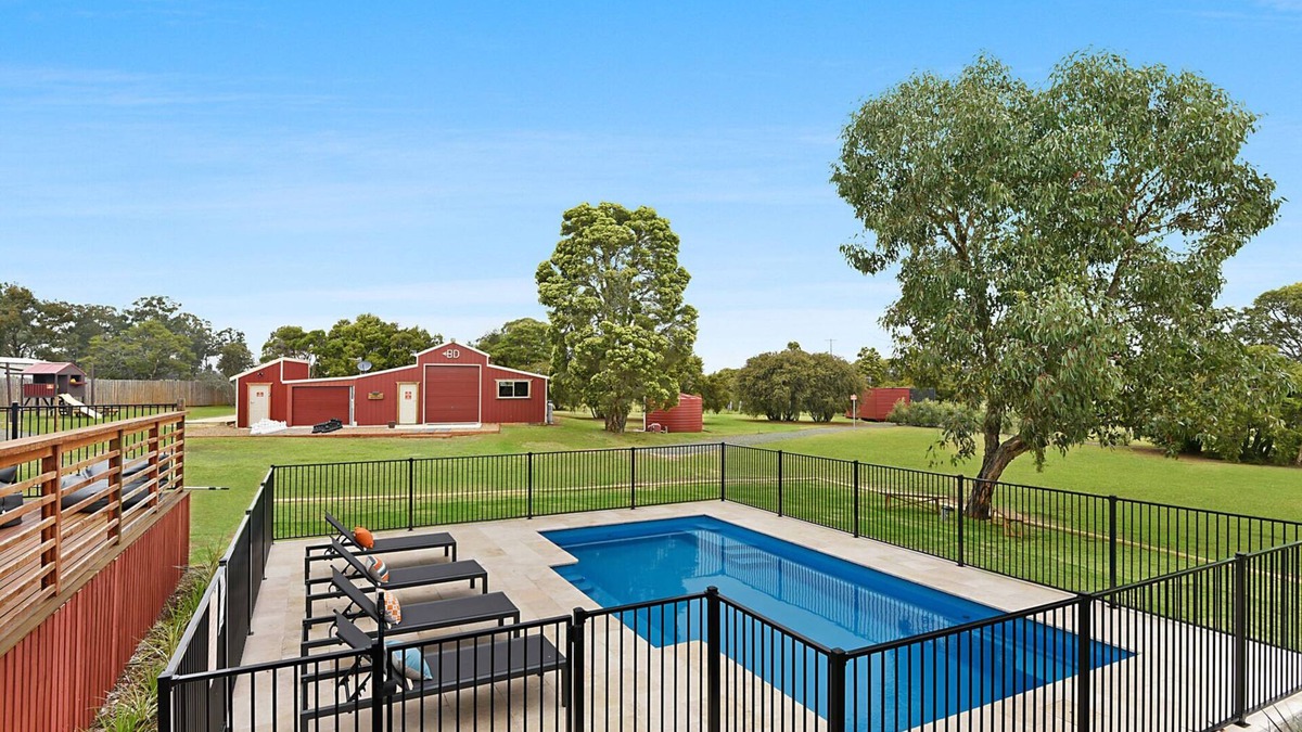 Nulkaba House | Hunter Valley Lodge & Retreat - STAYZ HOLIDAY HOME FINALIST