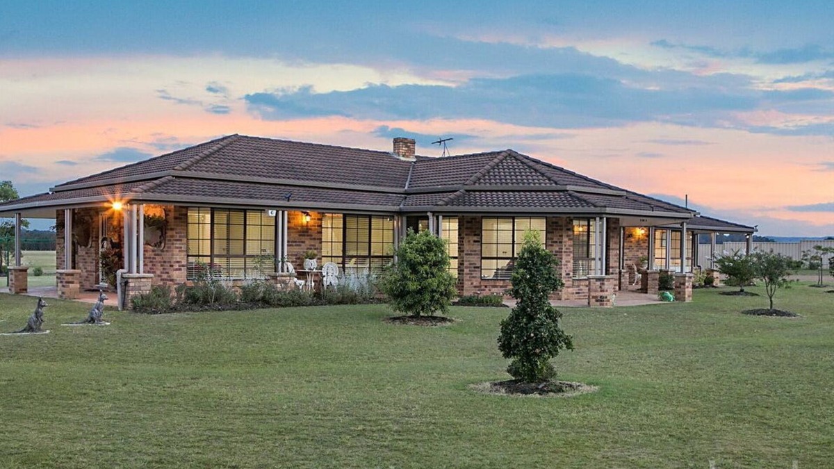Nulkaba House | Hunter Valley Nulkaba breathtaking views & relax