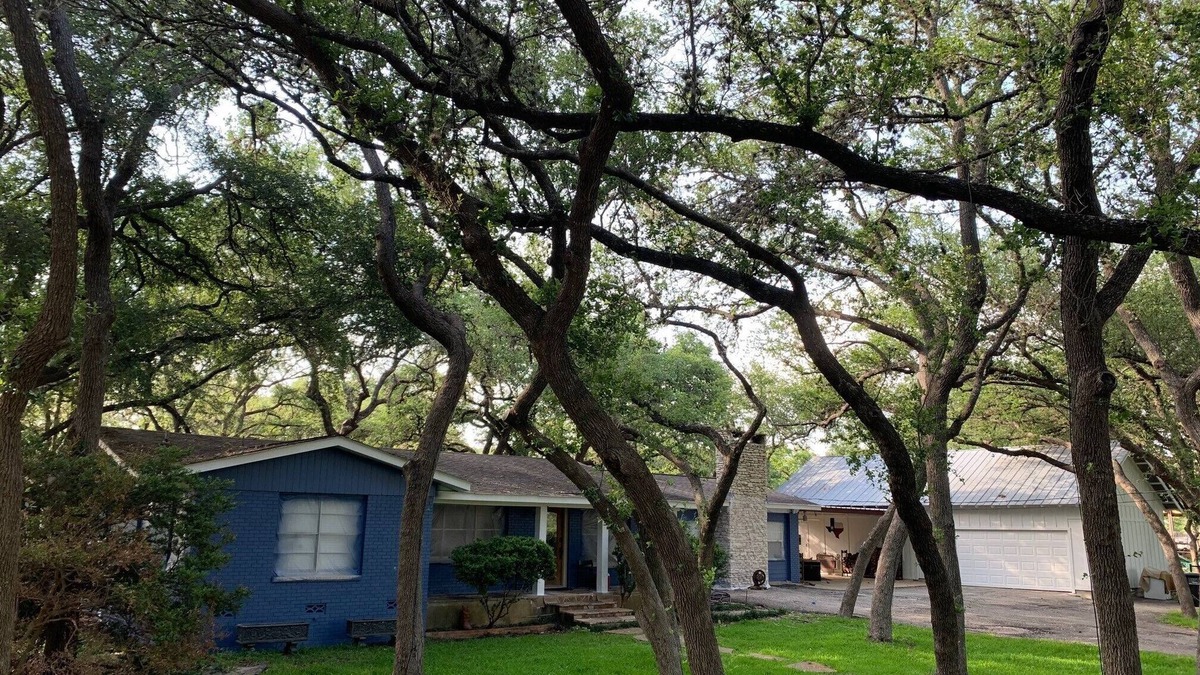 New Braunfels Other | HunterLodge near Gruene