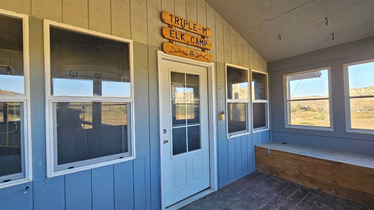 Mosby Cabin | Hunting Cabin-Triple M Elk Camp