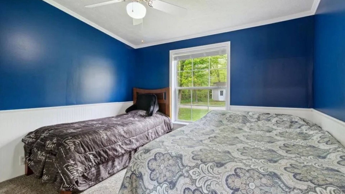 Harbor Beach House | "Huron Bluff" 3-bedroom House in Harbor Beach Lakefront with Spectacular Views