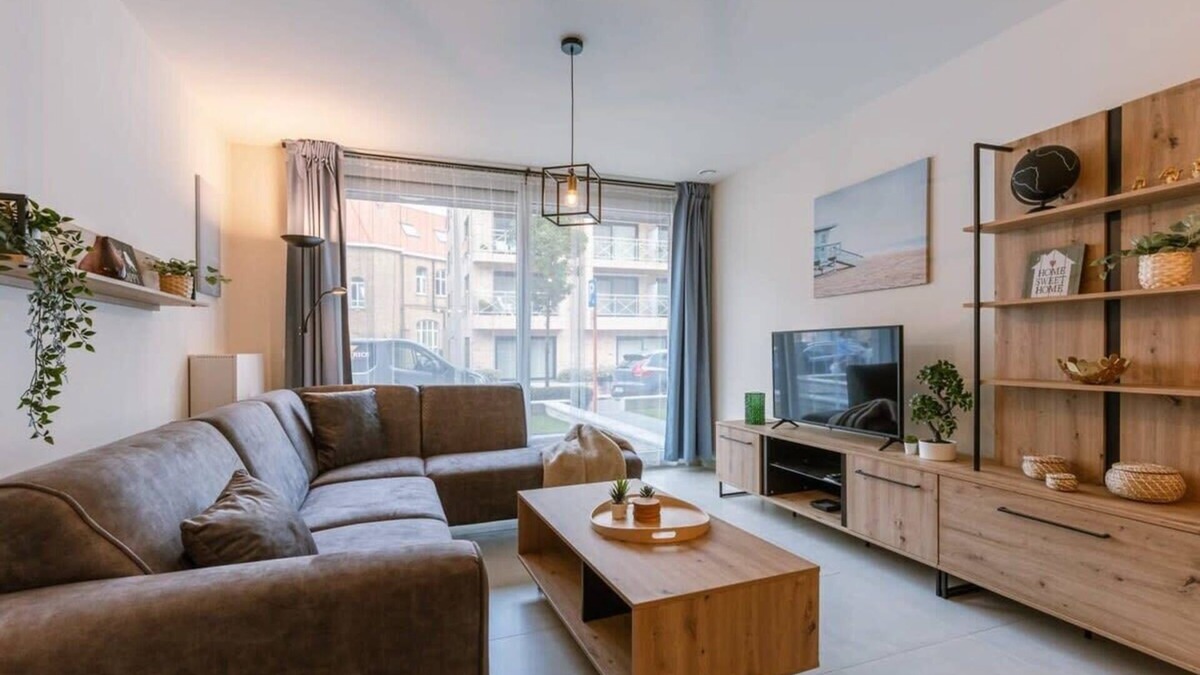 Westende Apartment | Huswell - Bright apartment, beach only 5min away