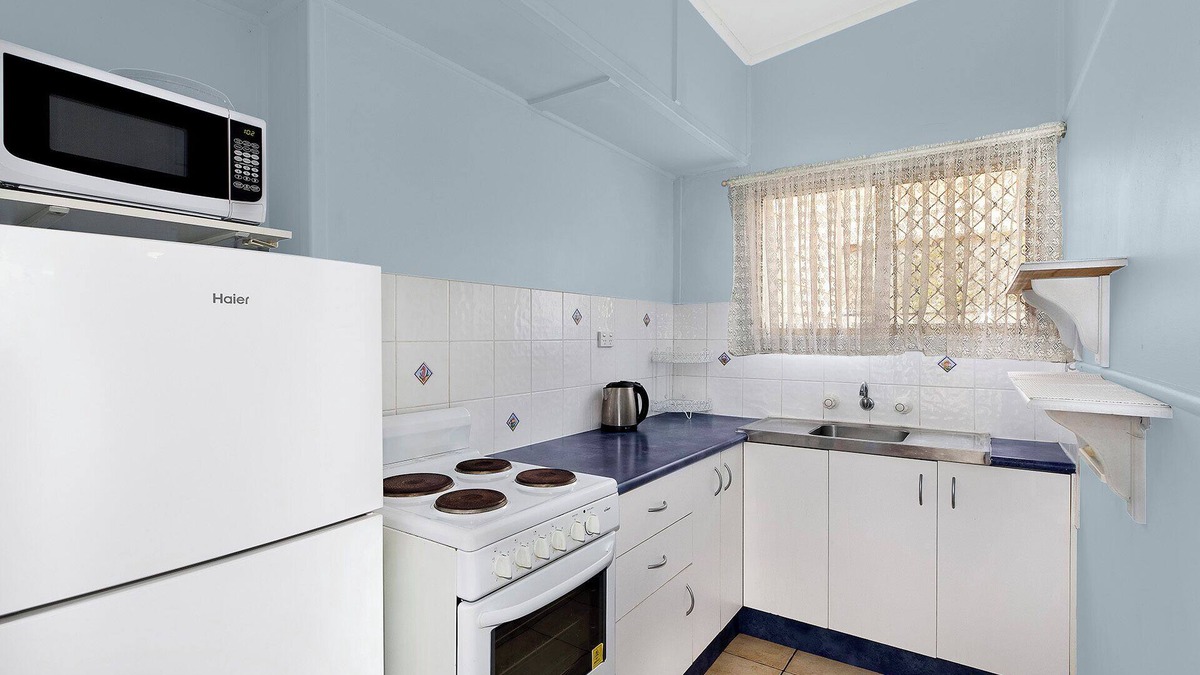 The Entrance North Apartment | Hutton Hide Away at The Entrance North