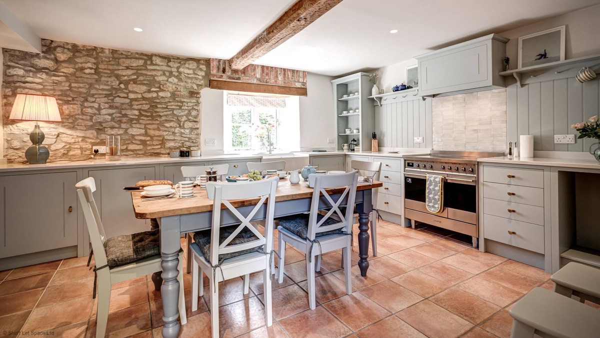 Ramsden Apartment | Hutts Bothy Holiday Let, 3 Bed & Sleeps 5
