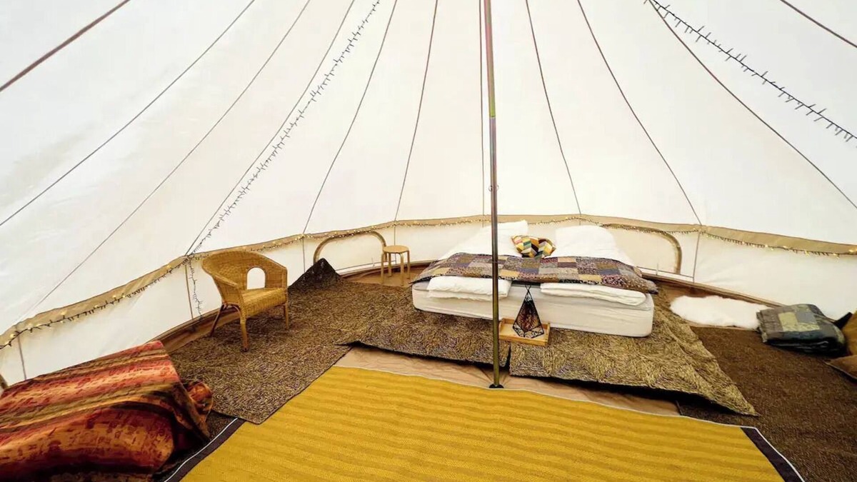Hvolsvollur RV Rental | Hvolsvöllur Glamping 3 nn