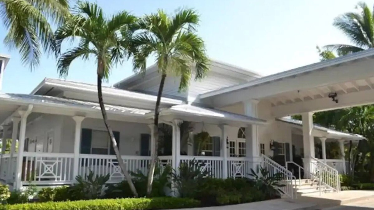 New Town Resort | Hyatt Beach House Resort Key West 1-7 nights