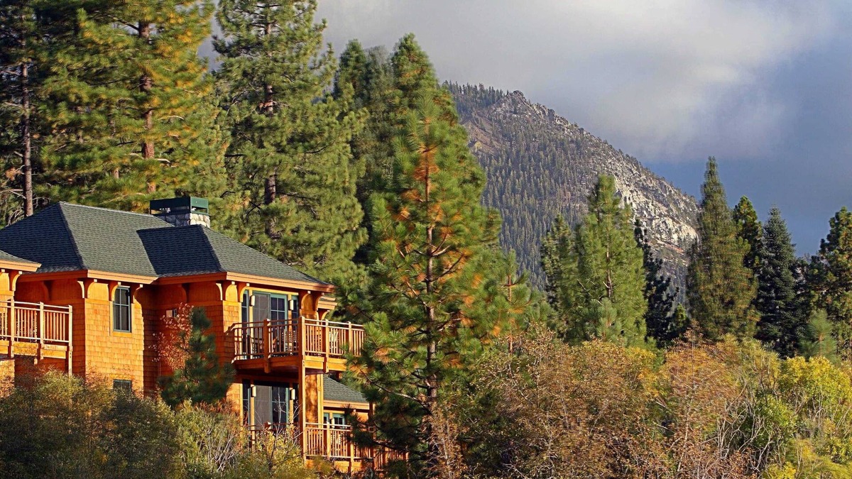 Incline Village Resort | Hyatt High Sierra Lodge - Gorgeous Lakeside Resort + Amenities - 2 Bedroom Suite