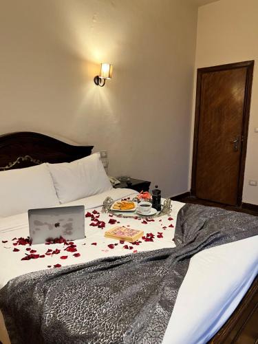 Al-'Atarin Hotel | Hyde Park House Hotel