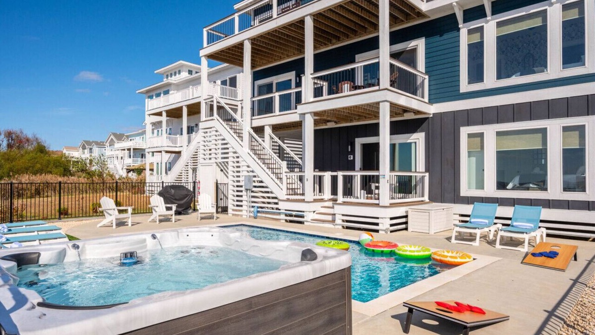 Currituck County House | Hygge on the Bay by Rather Be Properties