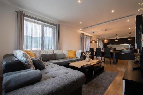 Sarnitsa Apartment | Hyggemate - 2 Bed Room Warm Stay in Sarnitsa