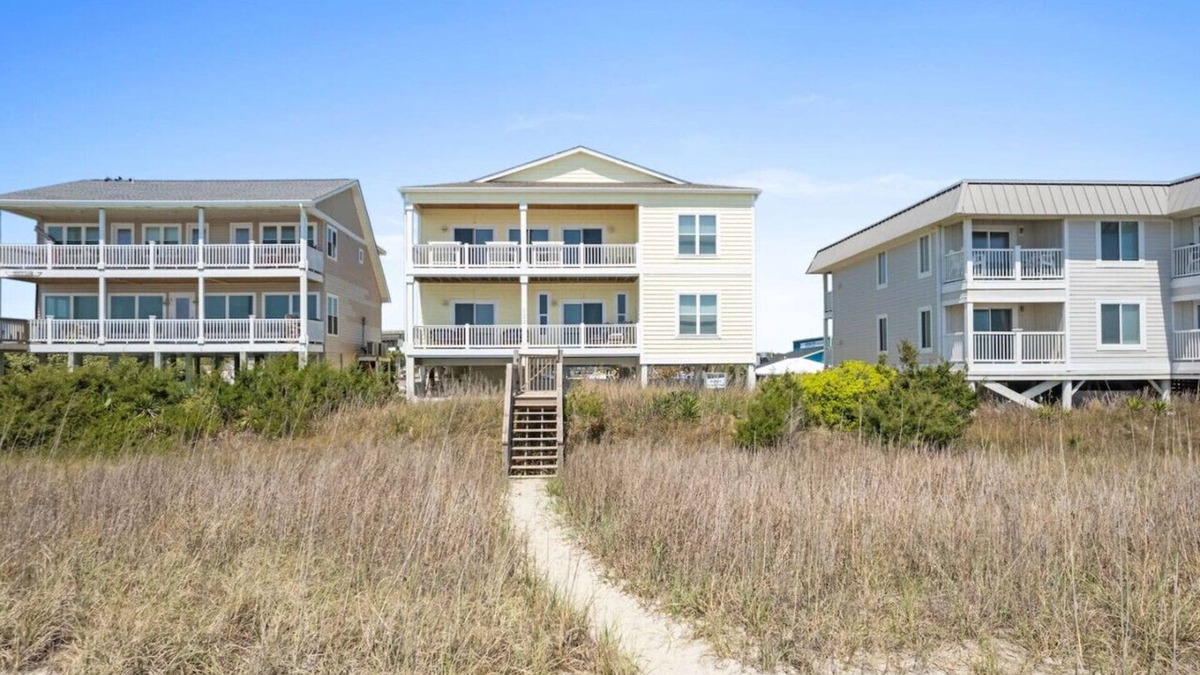 Holden Beach House | Hypnotic - your seaside retreat!