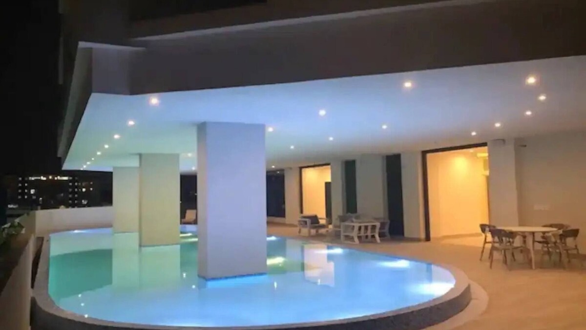 La Julia Apartment | I 14 DELUXE SUITE OCEAN VIEW POOL GYM SAUNE 1 BDR.