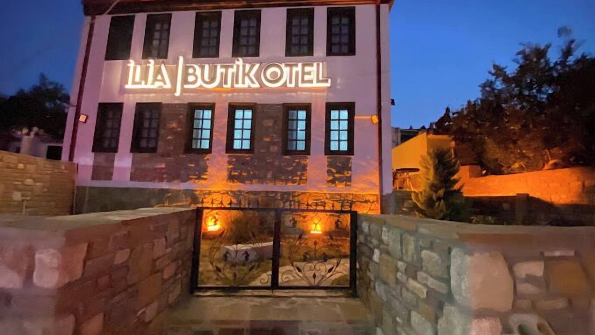 Kilitbahir Koyu Hotel | İlia Konak
