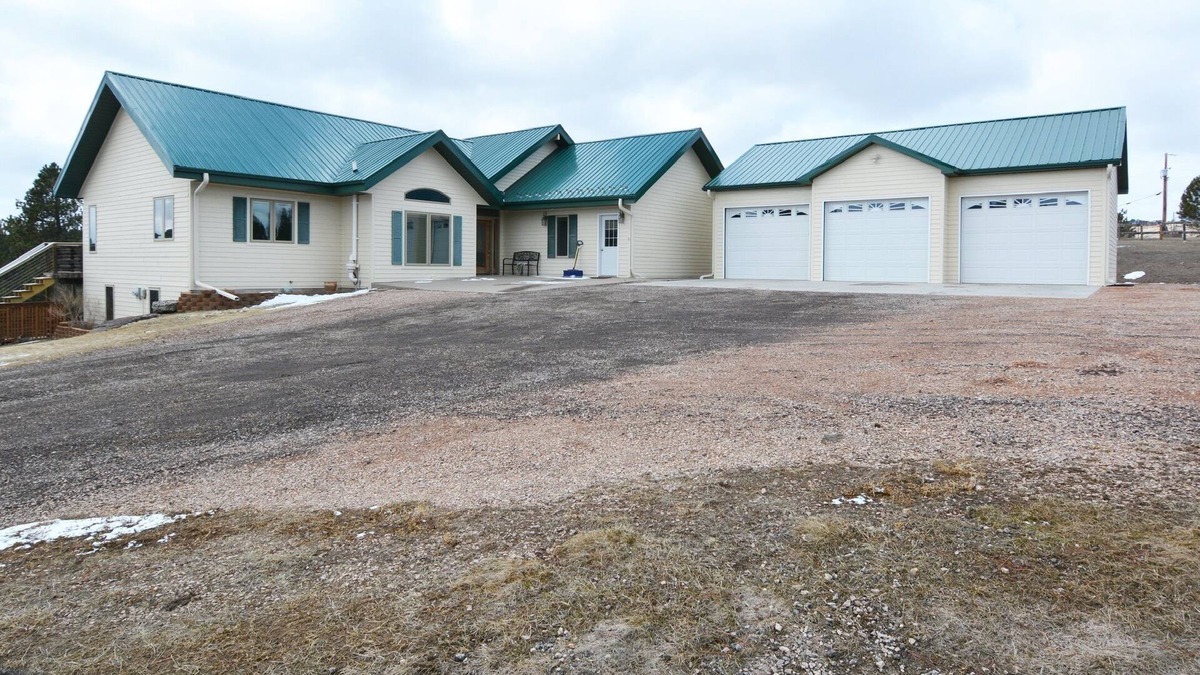 Rapid City House | I'm sorry! This property is no longer available for rent.