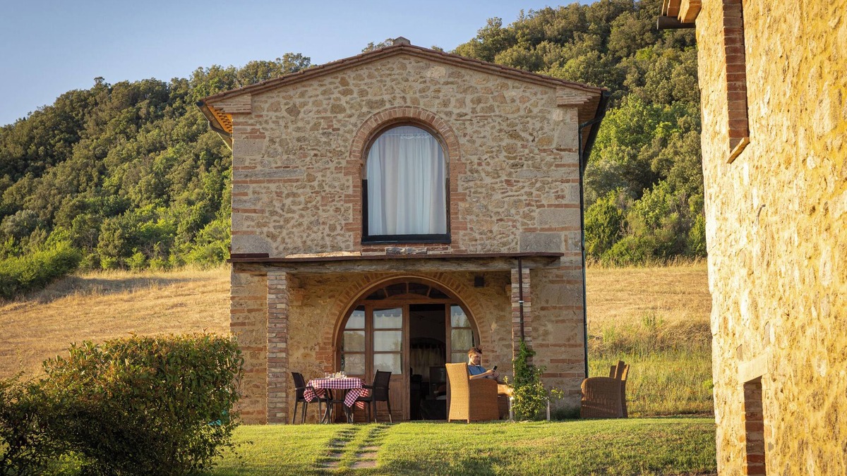 Pomarance Cottage | I Reucci Capanna - Dependence 4/5 people swimming pool parking wifi restaurant
