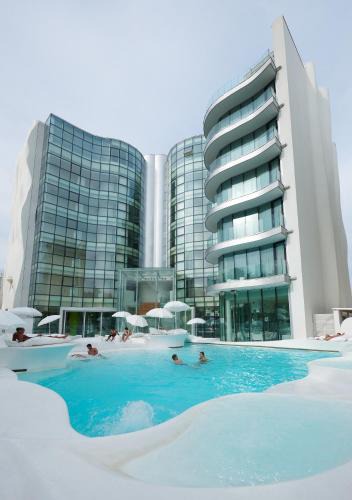 Marina Centro Hotel | i-Suite Hotel