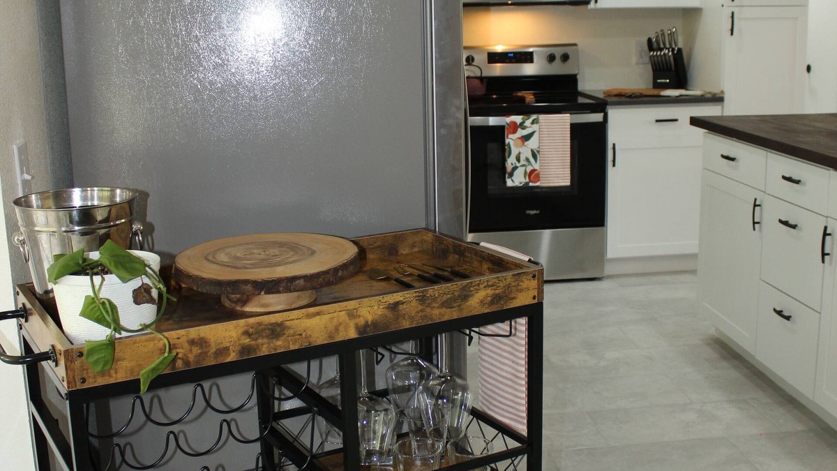 Deltona Lakes House | I wish you were here! Charming Close 2 Orlando,Daytona,NSB relax,fun, 8 guests!