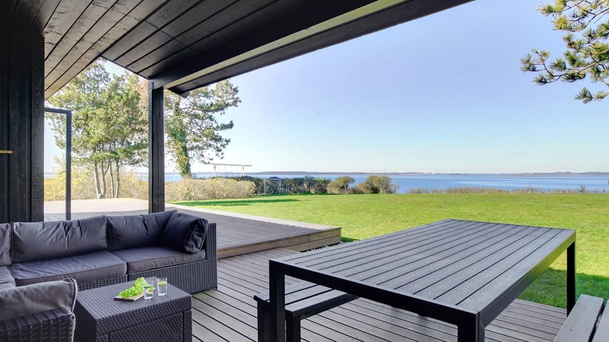 Skibby House | "Iadrik" - 85m to the fjord by Interhome