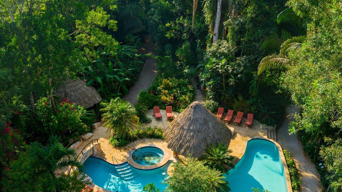 Belmopan Cabin | Ian Anderson's Caves Branch Adventure Co