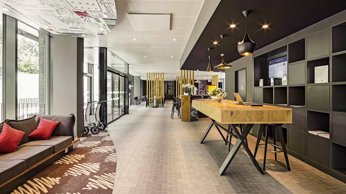 Neuenhof Hotel | ibis Baden Neuenhof