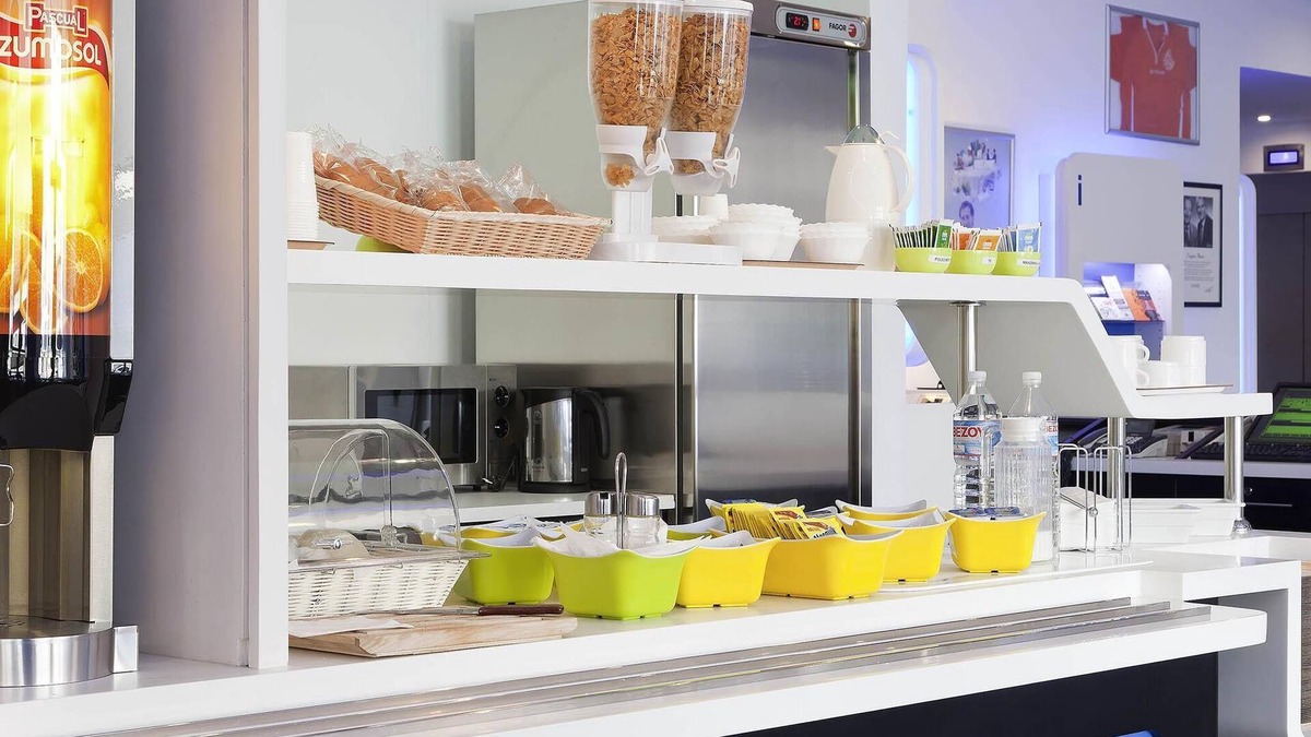 Saint-Thibault-des-Vignes Hotel | ibis budget Marne la Vallée