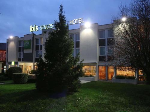La Chapelle-Saint-Mesmin Hotel | Ibis Orleans La Chapelle Saint Mesmin