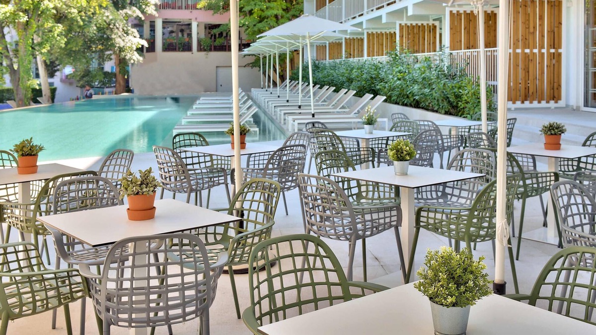 Golden Sands Hotel | ibis Styles Golden Sands Roomer Hotel