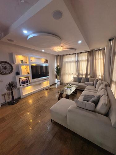 Ofin Apartment | IBIZA LAGoS